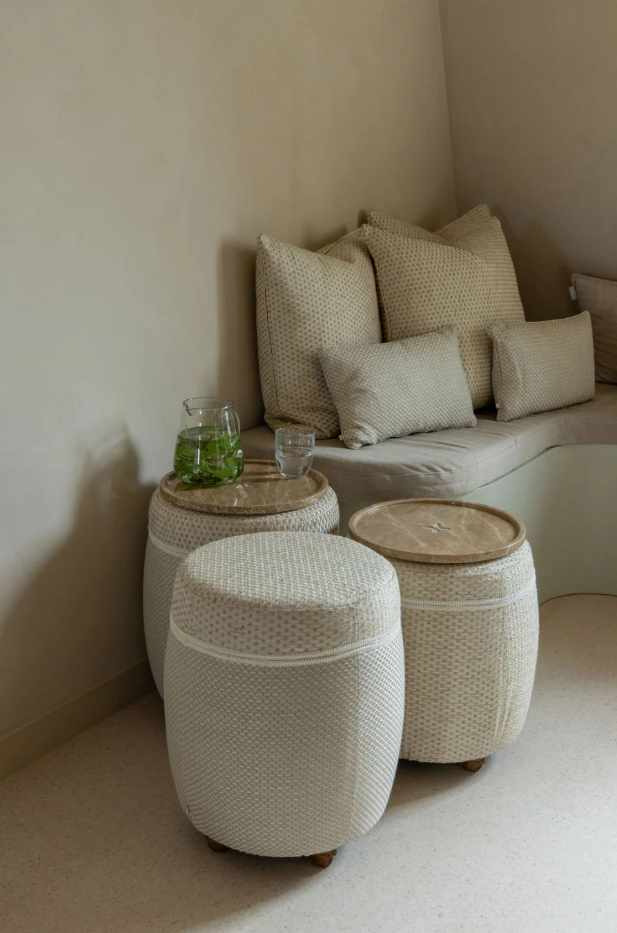 Design stoel van Atelier 21 12 in modern interieur