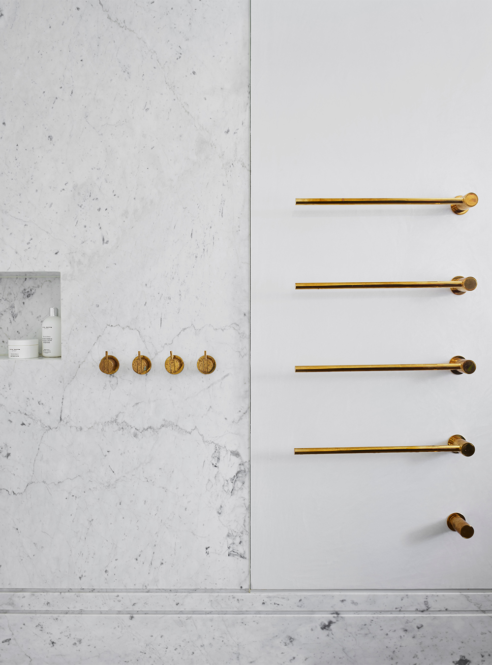 VOLA T39EL/4 4-stangen handdoekwarmer elektrisch