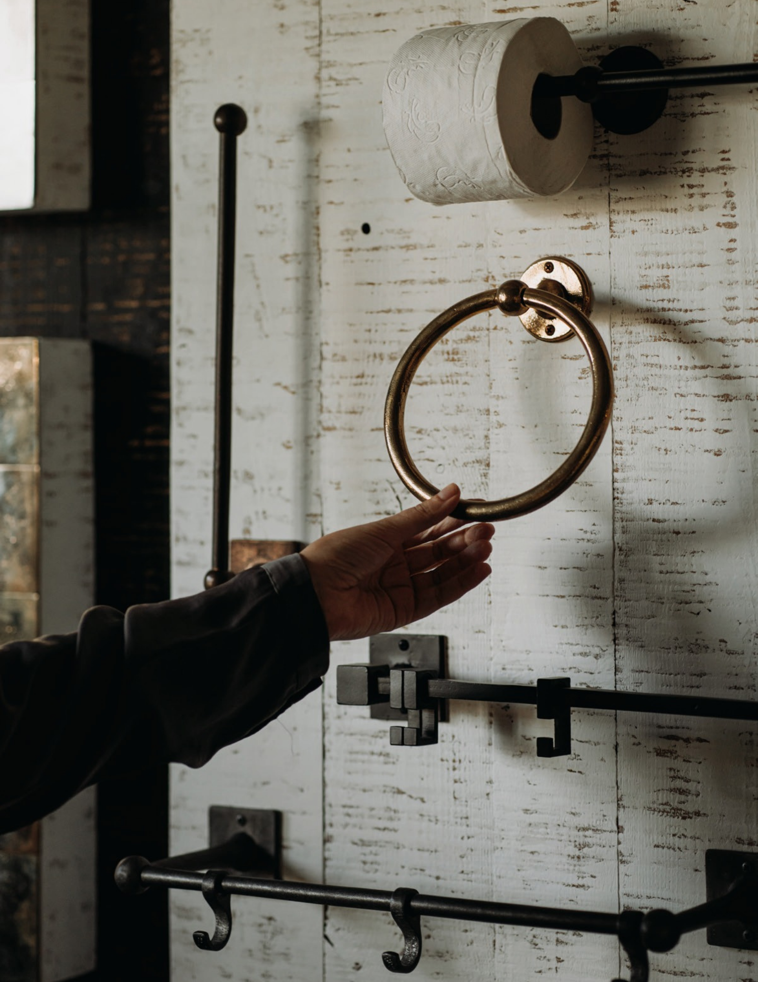 Dauby Deur raam en meubelbeslag met karakter